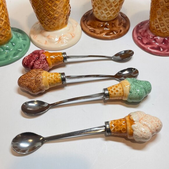 Set Of 4 vintage Ceramic Ice Cream Cone Shaped Dessert Dish with Matching Spoons - Picture 7 of 9
